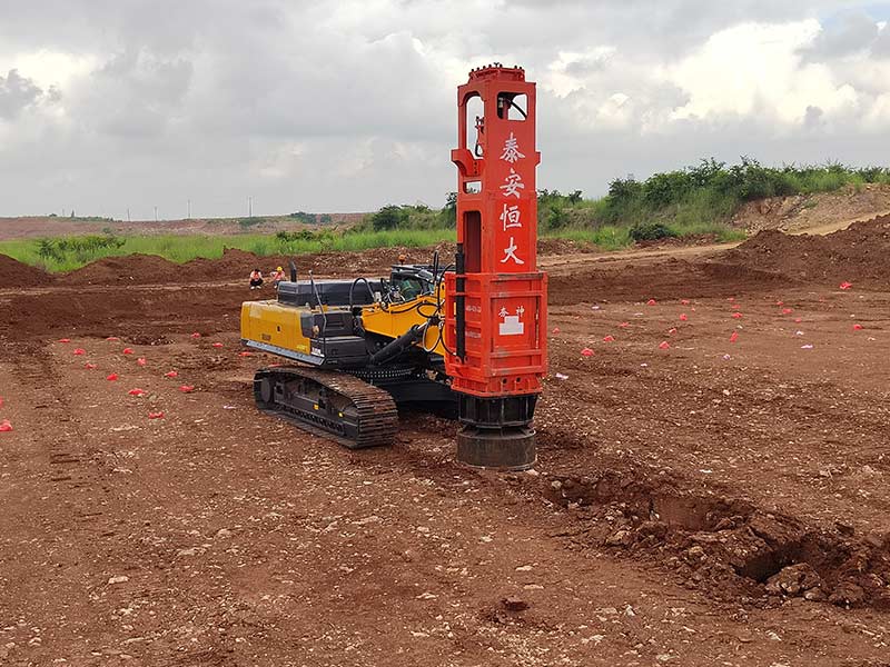 HC180高速液壓夯實(shí)機(jī) HC180高速液壓夯實(shí)機(jī)